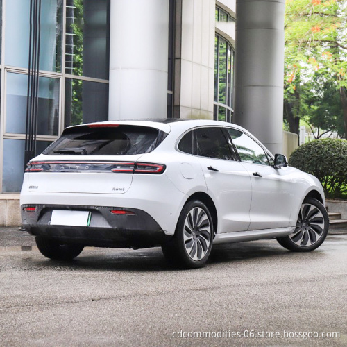 2023 العلامة التجارية الجديدة الكهربائية النقية 272Horse Power 5 أبواب 5 مقاعد SUV AITO M5 EV للبيع
